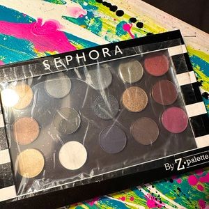 M.A.C. Cosmetics and Zpalette